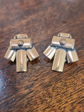 Vintage Copper Statement Clip-On Earrings - Gold Tone